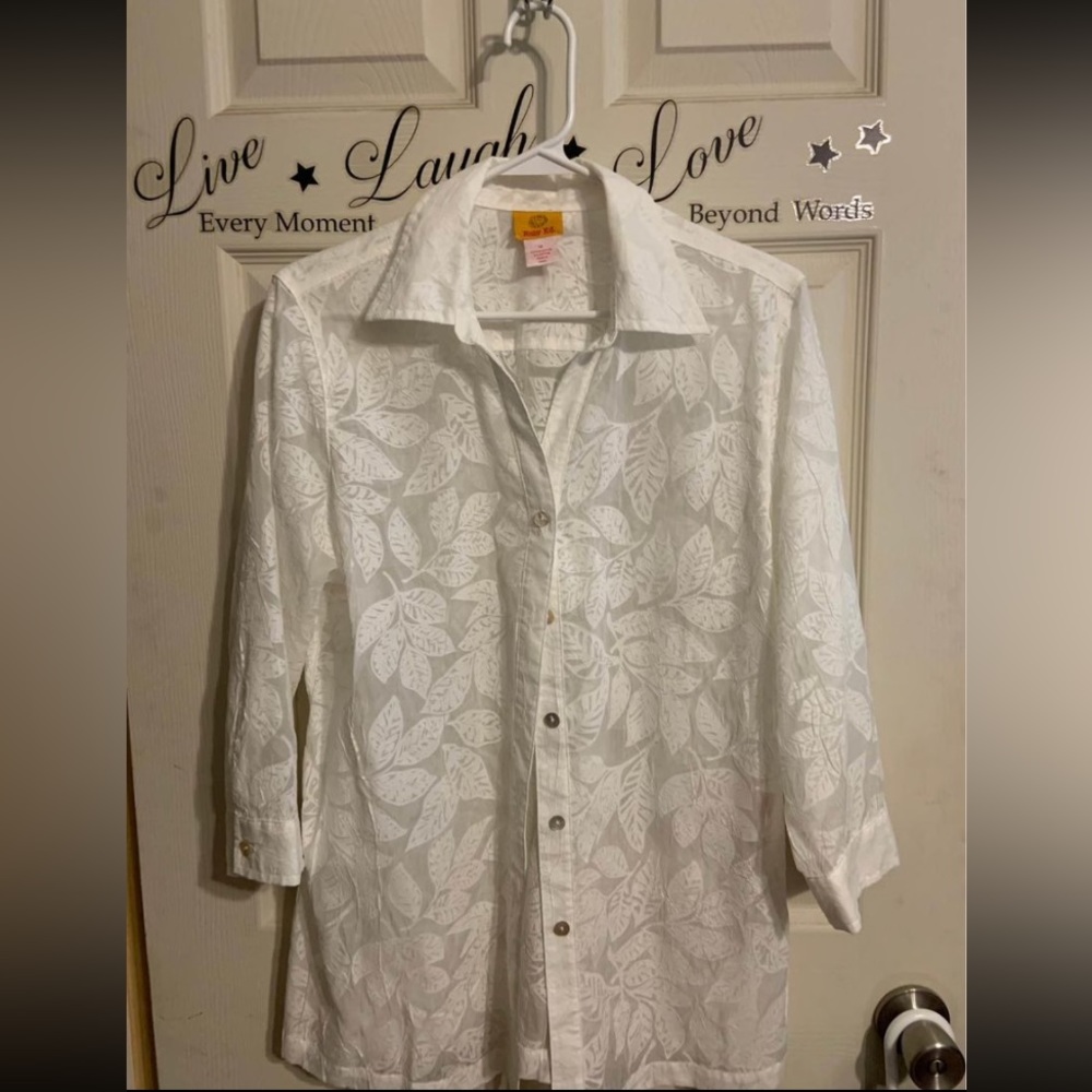 Pretty Blouse - image 1